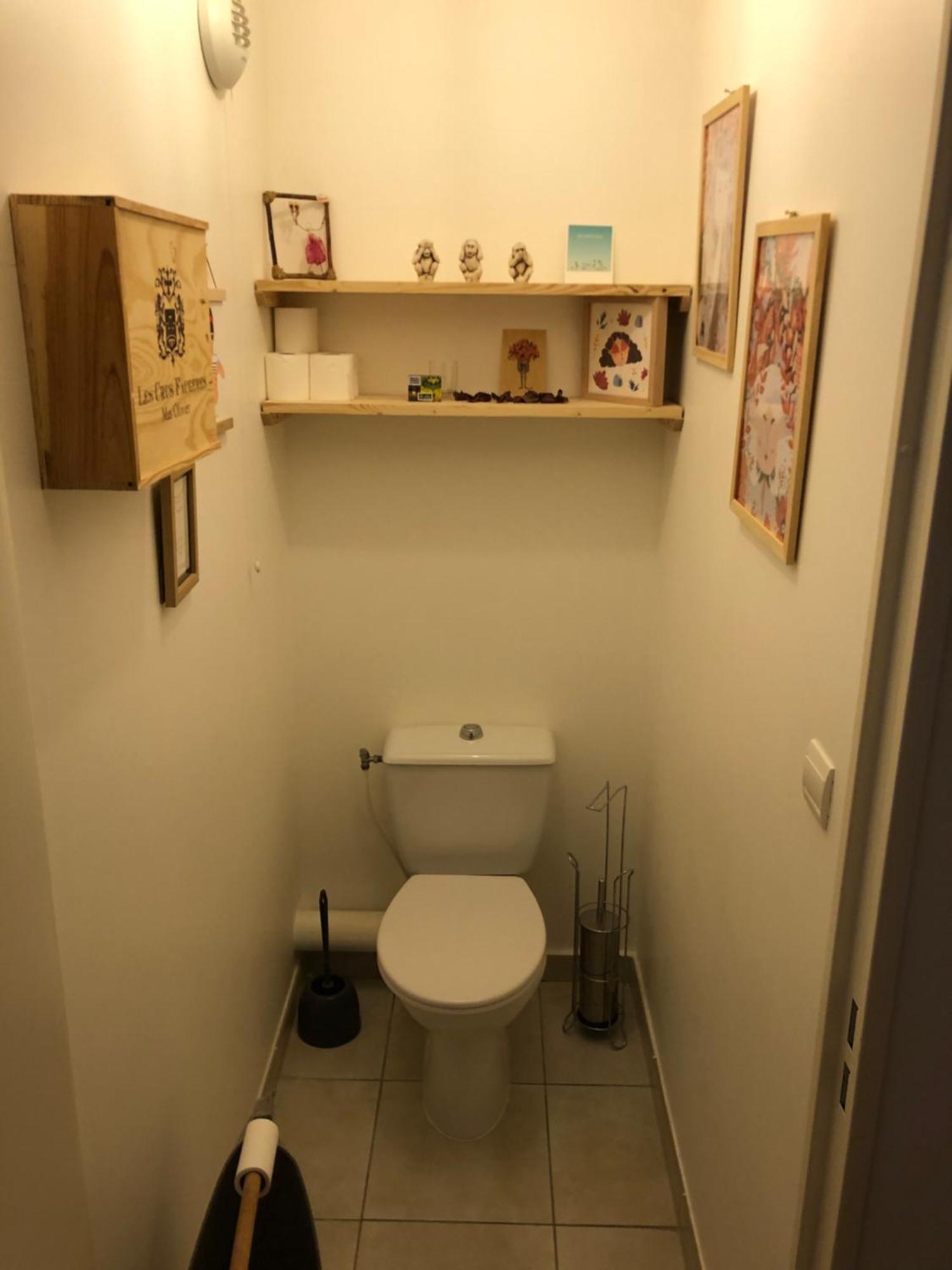נים Bel Appartement Nimois Au Calme Avec Balcon מראה חיצוני תמונה